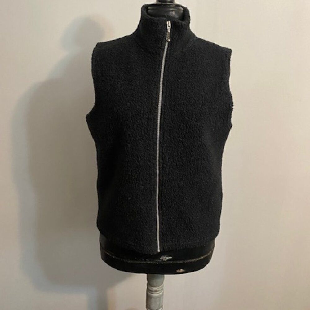 Paul Harris Design Vintage Black Fleece zip front vest, size M